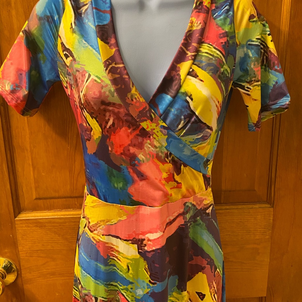 Nwot colorful maxi dress - Picture 2 of 3